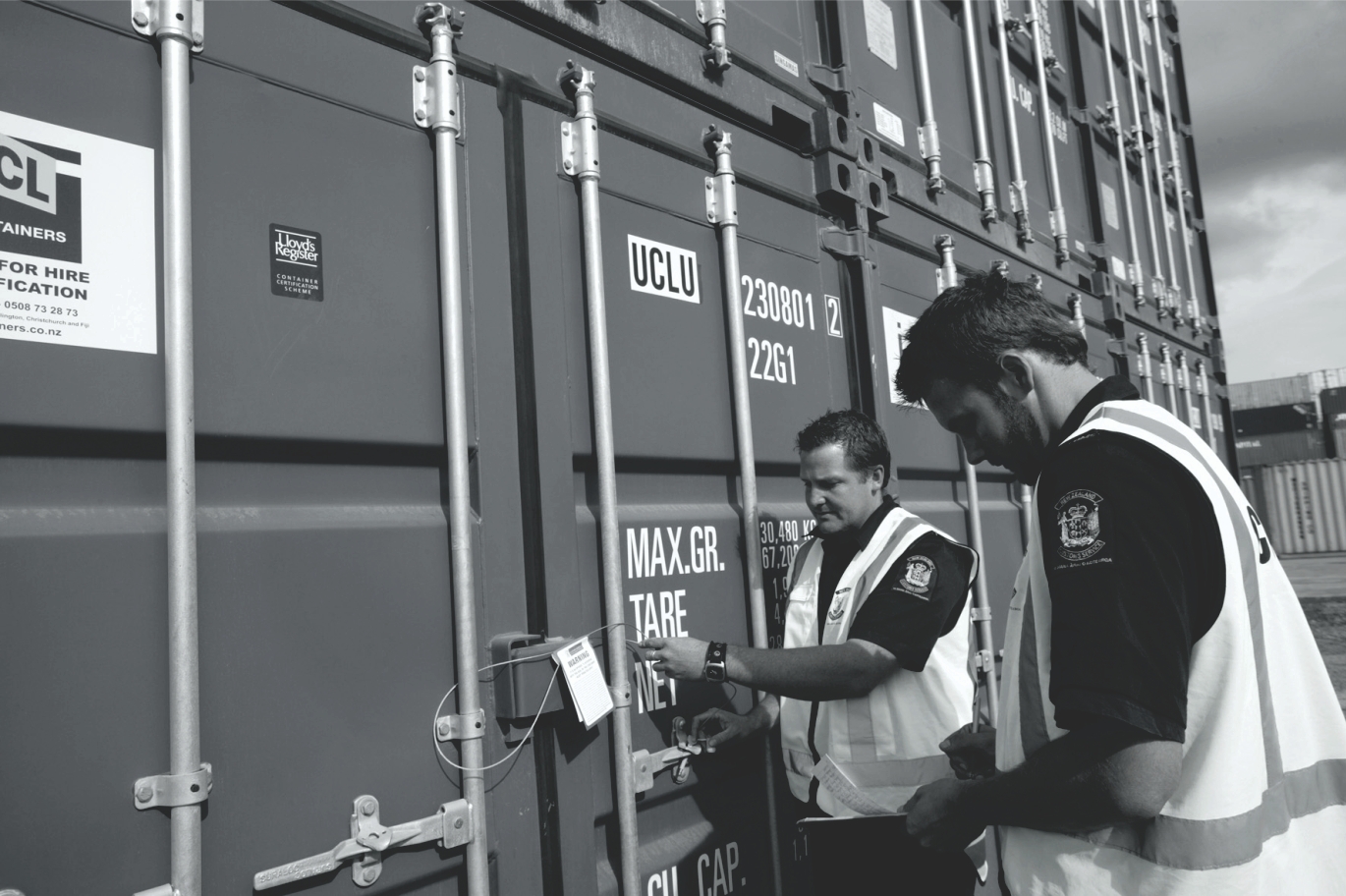 Strongest distribution network